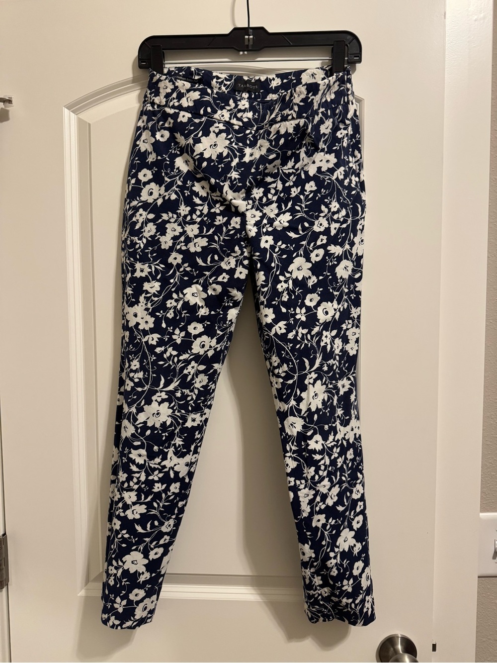 Talbots Navy and White Floral Ankle Pants